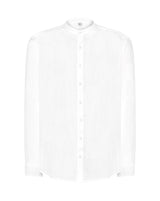 WHITE W